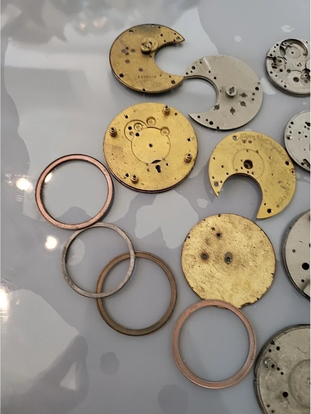 Antique Pocket Watch Assorted Parts K25